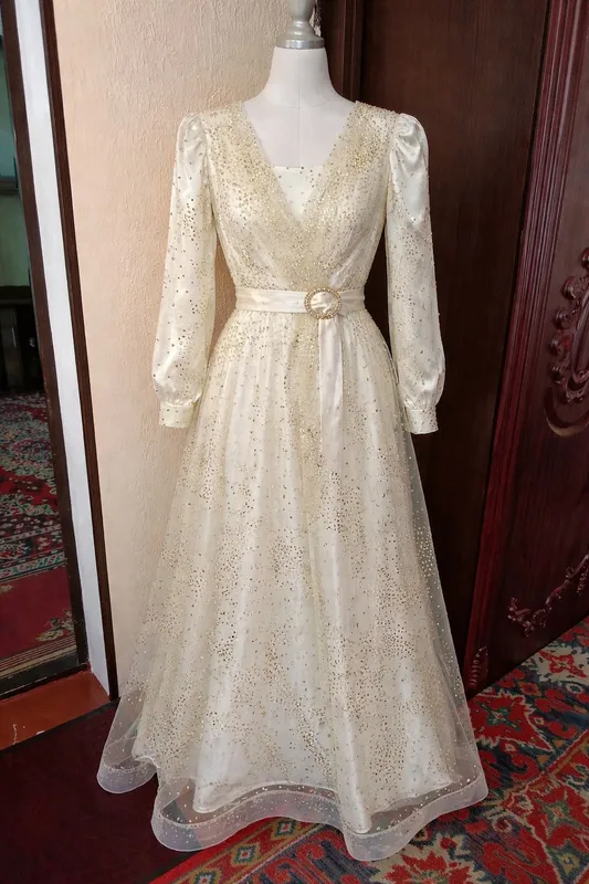 Toyga qizlar uchun koylak