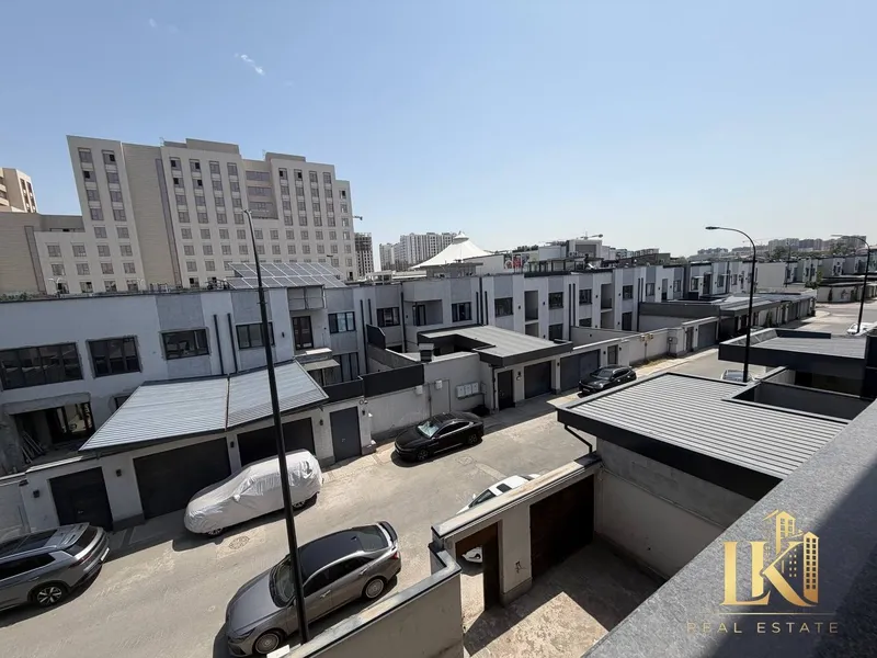 Просторный коттедж 300 м² в комплексе Alfraganus с террасой и подвалом — фото 6