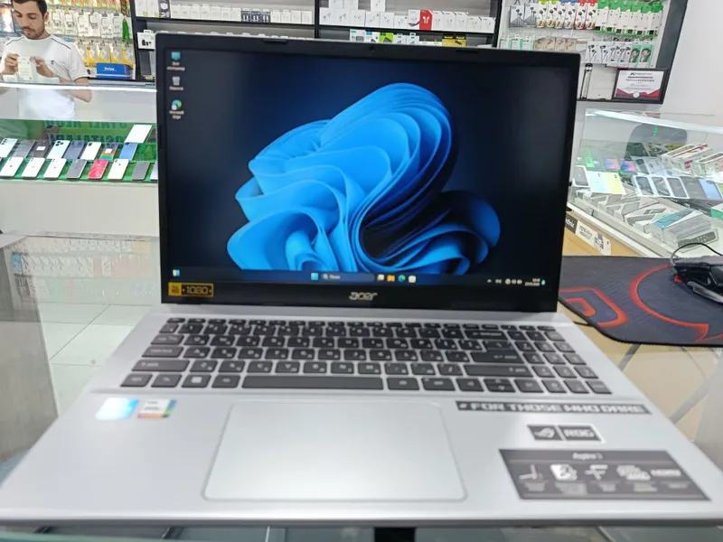 Hp elite book ryzen 7 cpu 16 core 1