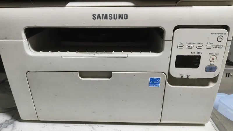 Samsung SCX-4220 3 Samsung SCX-4220 3