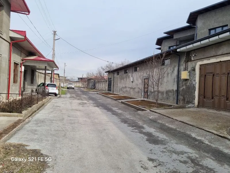 Ер сотилади Хасанбой Ширибомдан 1 км кирганда кадастри бор
