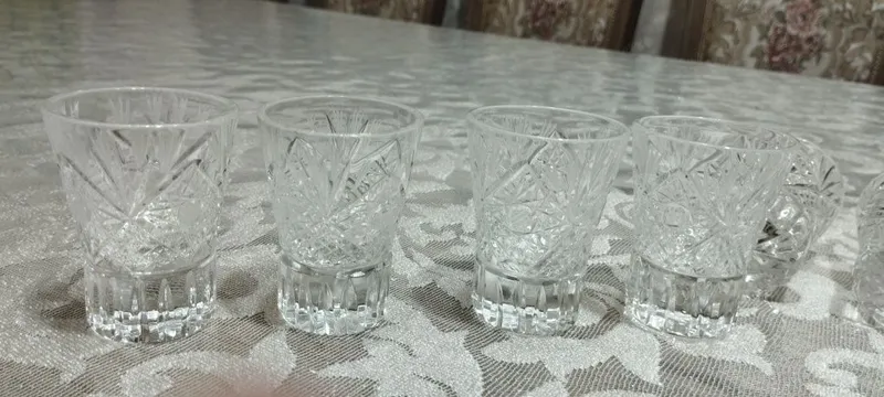 Хрустальные рюмки 4