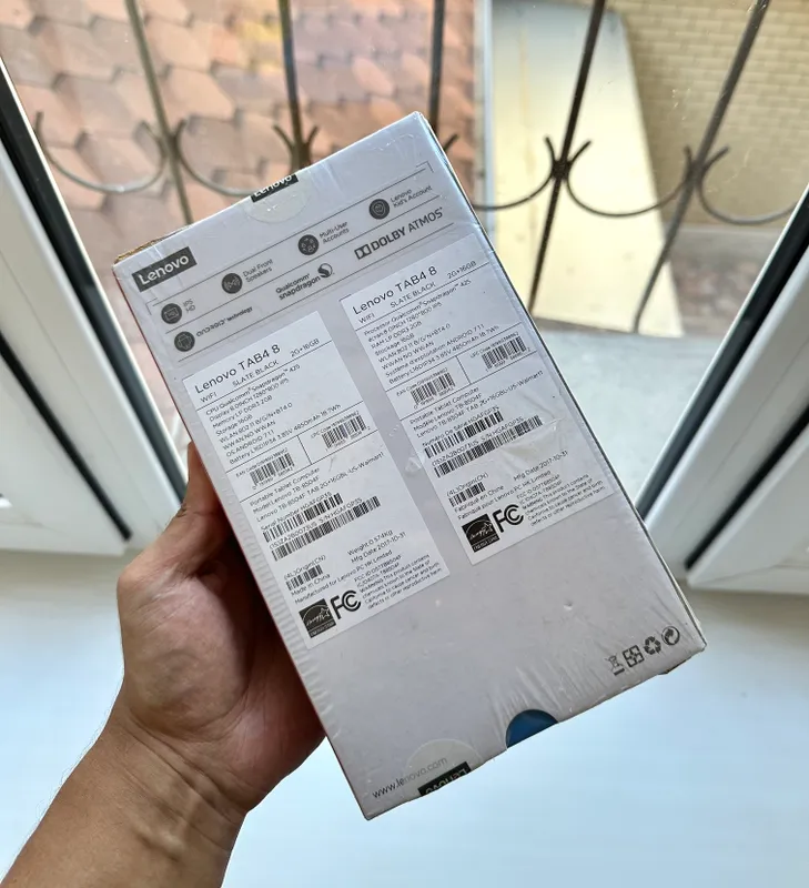Новый Lenovo Tab 4 8 — в заводской упаковке — фото 1