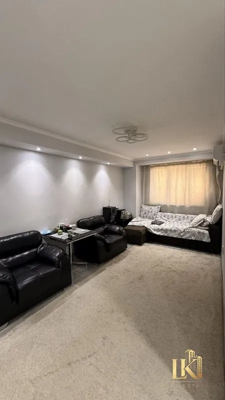 Продаётся уютная 2-комнатная квартира с ремонтом, 65 м², рядом с Паркентским рынком 1