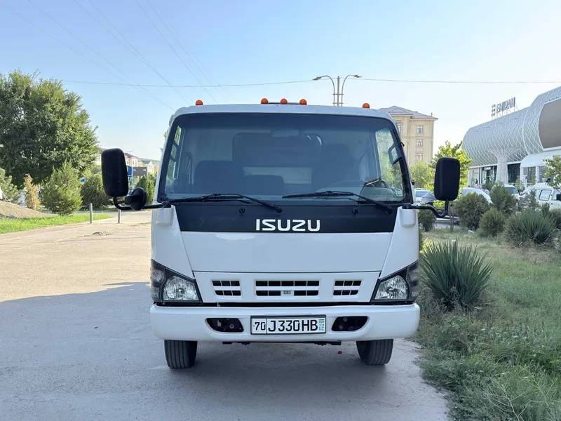Isuzu Gavnavoz sotiladi 2 Isuzu Gavnavoz sotiladi 2