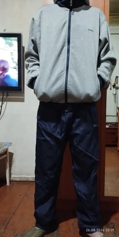 erkaklar uchun issiq sport kostyumi 2