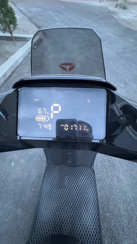 Yadea gs70  sport scooter 2026battery lithium Km70