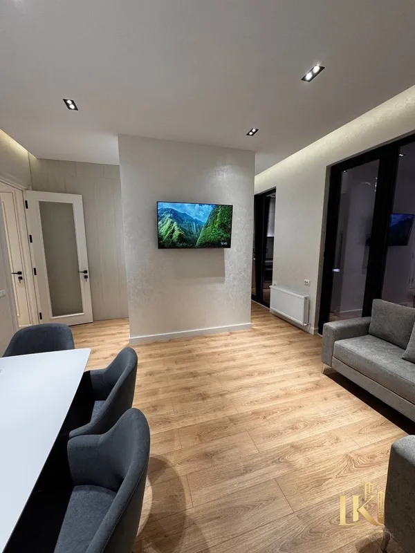 2-комнатная квартира с ремонтом в ЖК Parkwood 4 2-комнатная квартира с ремонтом в ЖК Parkwood 4