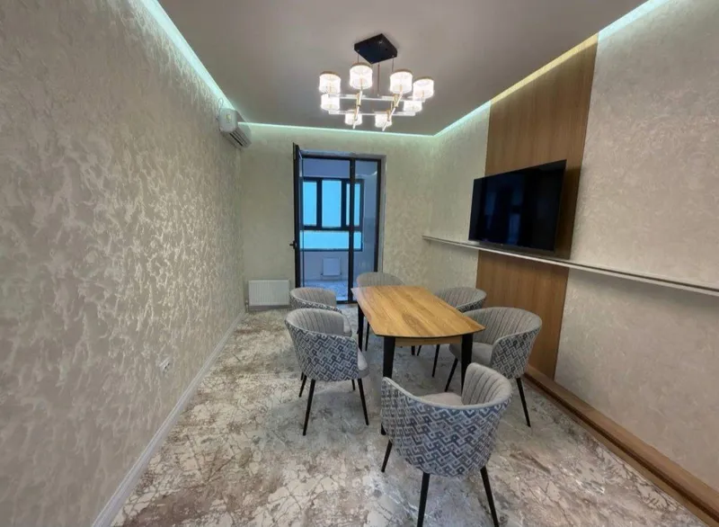 Озмакон (Golden House) / ул. Нукусская
Комнат: 2 3 Озмакон (Golden House) / ул. Нукусская
Комнат: 2 3