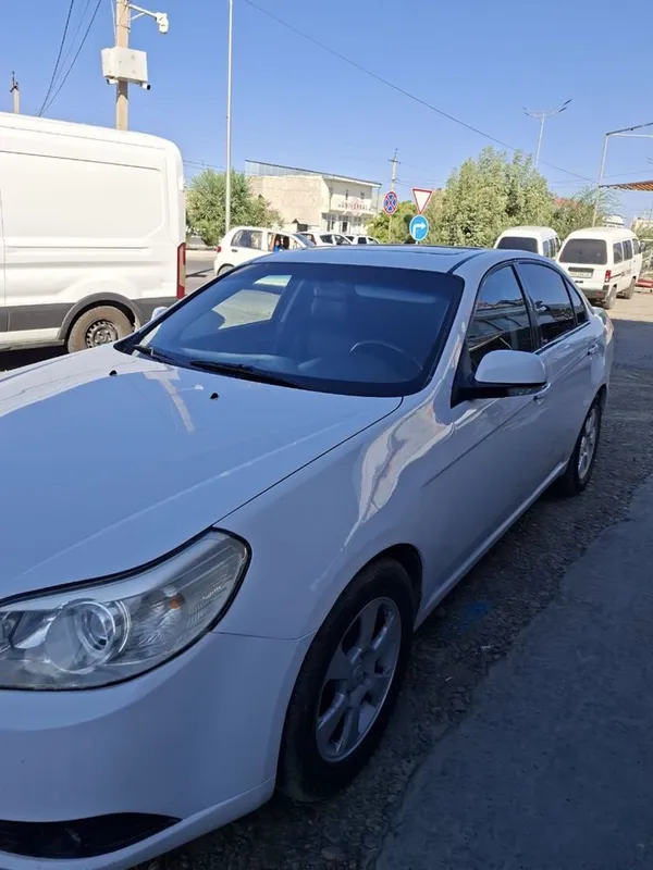 Chevrolet Epica 2
