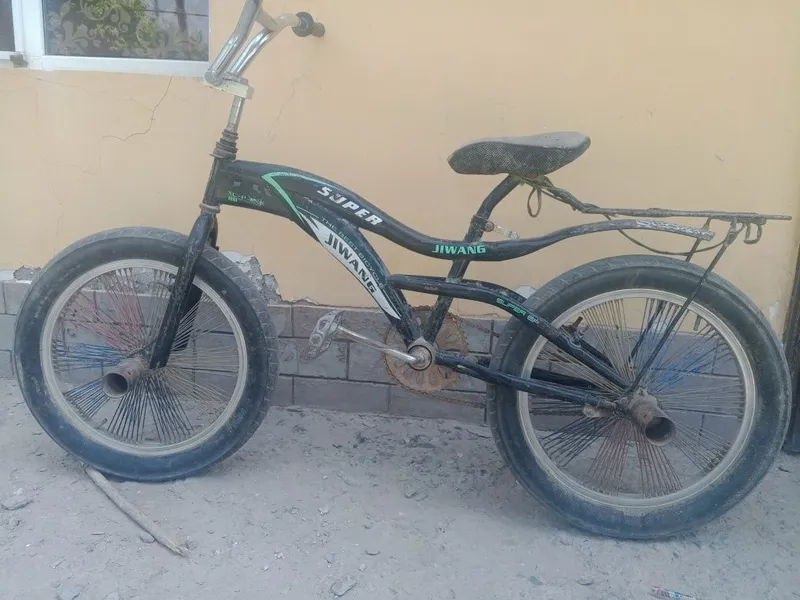 Velosiped sotiladi . Urganch shahrida