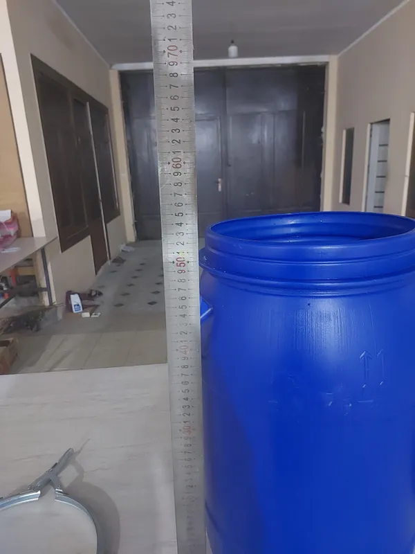 plastik idish soni ko'p 30 tacha bor 3 plastik idish soni ko'p 30 tacha bor 3