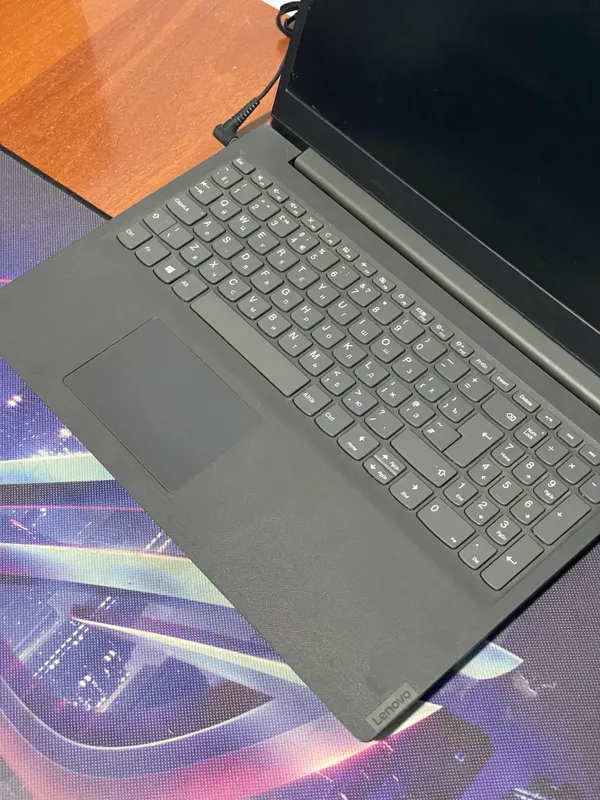 Ноутбук Lenovo 3