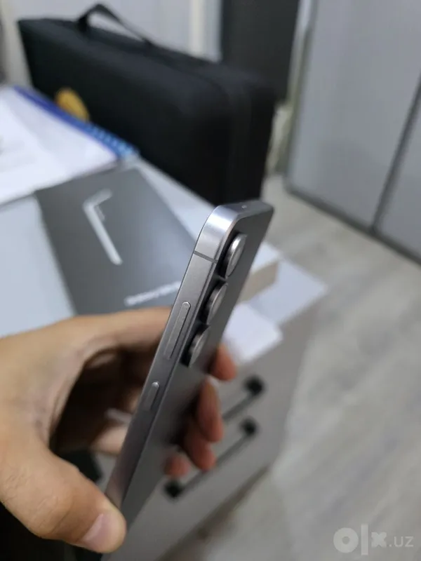 Samsung S25 FE — идеальное состояние 4 Samsung S25 FE — идеальное состояние 4