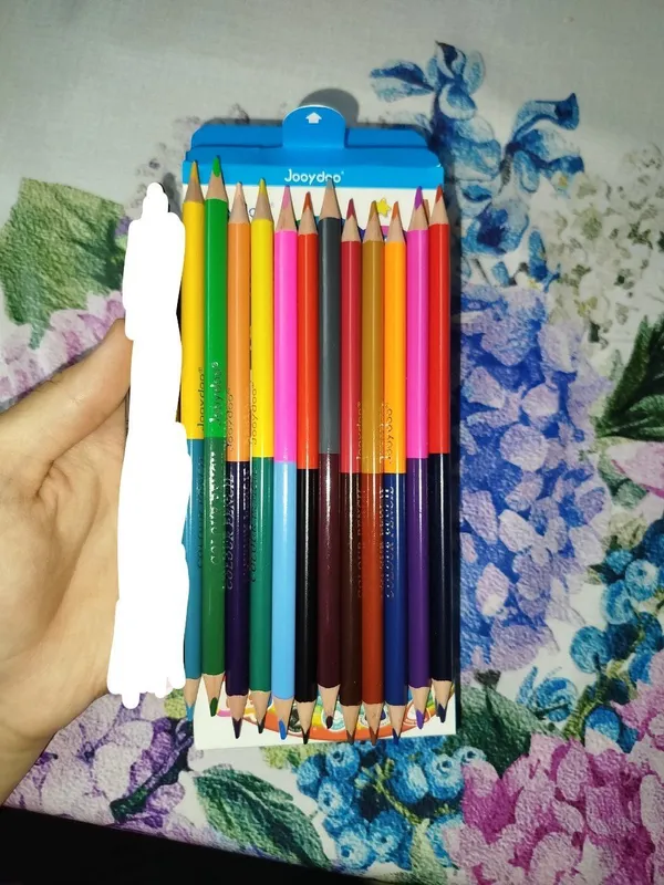 Цветные карандаши 2