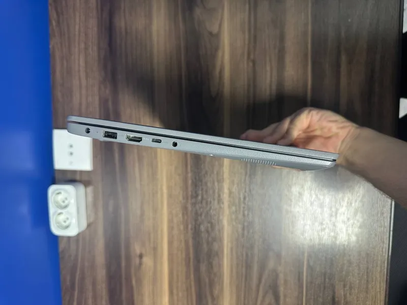 Lenovo Ideapad 3 Ideal 10/10 2 Lenovo Ideapad 3 Ideal 10/10 2