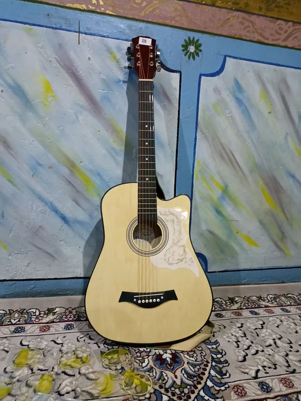 Gitara original 4