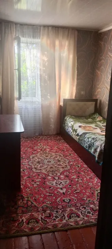 Продается 3 комн.каартира..ремонт хороший. 4