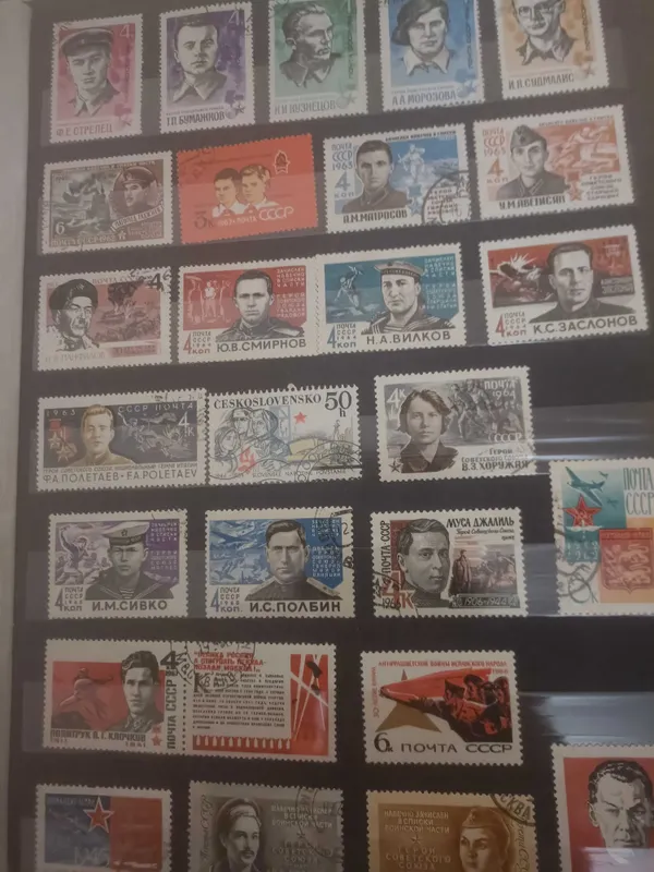 Продам альбом марок, разных стран и коллекции 4