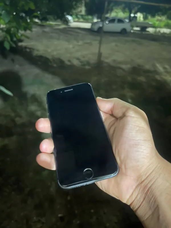 iPhone 8 64 gb 2 iPhone 8 64 gb 2