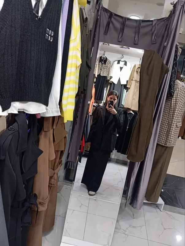 kastum yupka yangi kiyilmagan