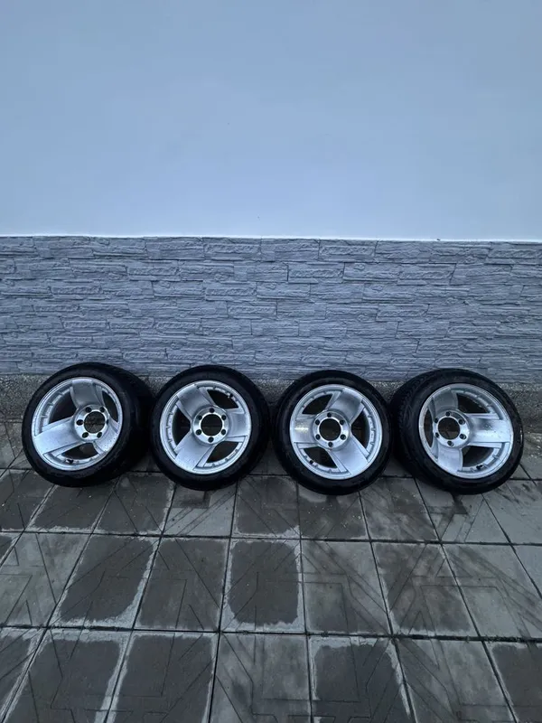 Продаю Оргиналний диски R15j8.5 5 Продаю Оргиналний диски R15j8.5 5
