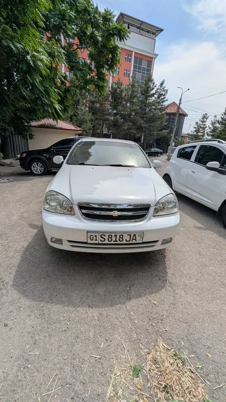 Lacetti 1.8 motor 2011 2 Lacetti 1.8 motor 2011 2