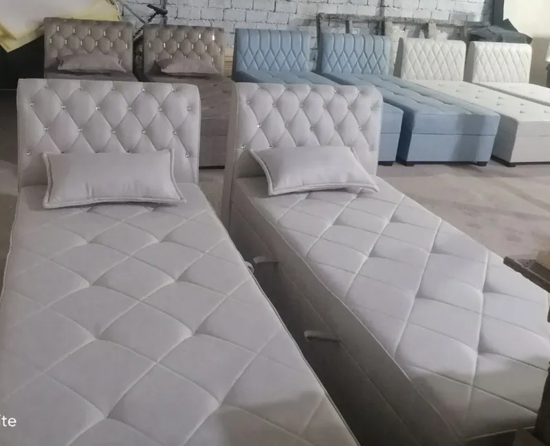 Sotiladi bir kishilik divan
