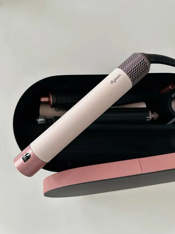 Dyson Airwrap Sakura HS08 — идеальные волосы каждый день — фото 1