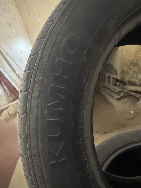 Покрышки KUMHO SOLUS 225/60 R17 1