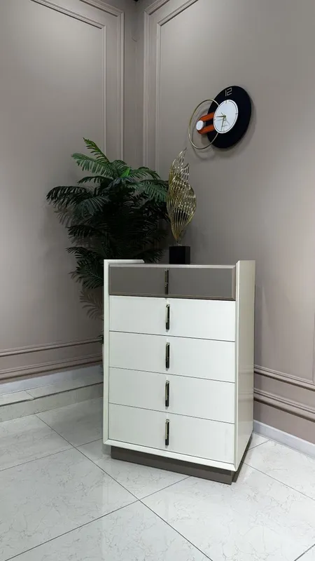 Mebel srochna sotiladi 3 Mebel srochna sotiladi 3