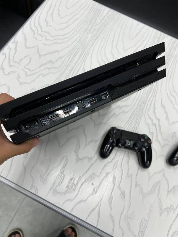 Playstation 4 pro 1tb 6.72 versiya 2