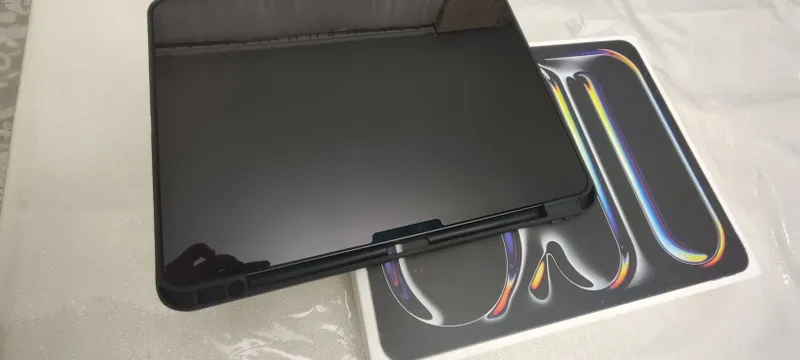 I Pad Pro 13 inch (M5) — фото 1