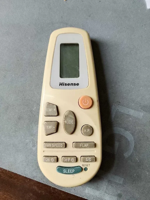 Кондиционер Hisense 12 Кондиционер Hisense 12