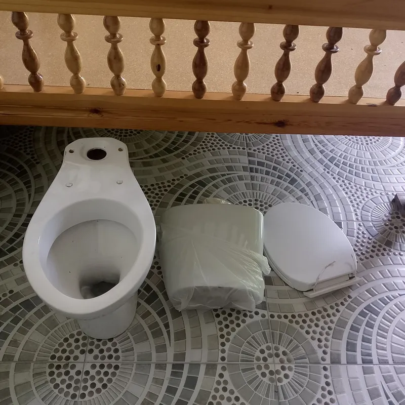 Продаётся унитаз