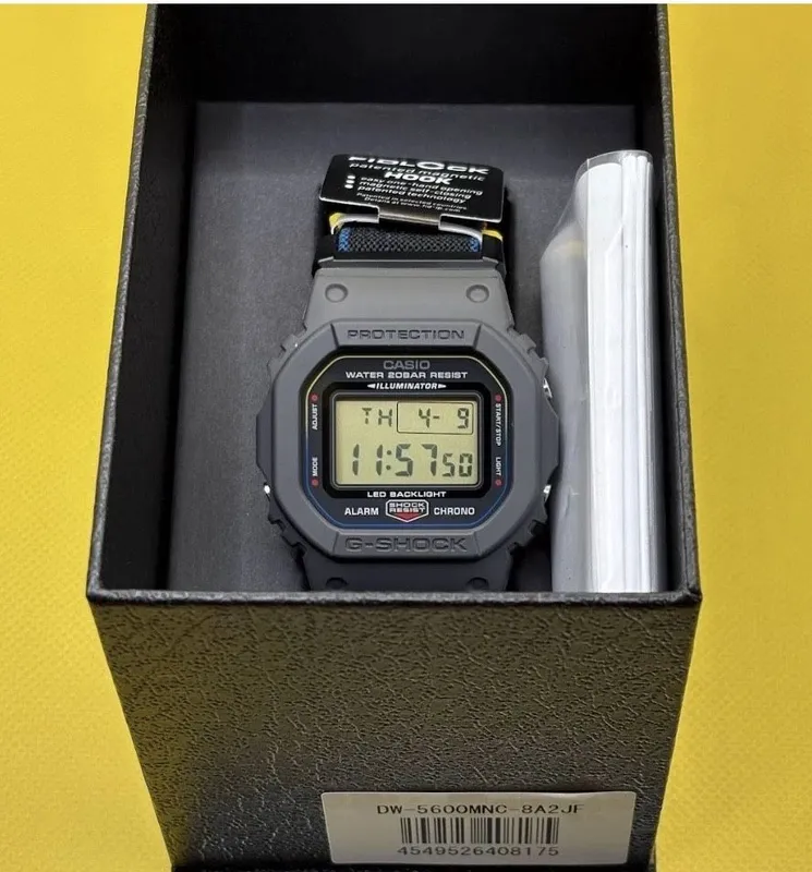 Casio G-Shock dw-5600mnc-2jf 6 Casio G-Shock dw-5600mnc-2jf 6