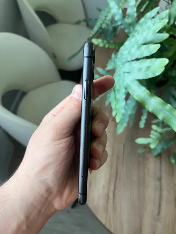 Apple iPhone 11 128 Gb 4 Apple iPhone 11 128 Gb 4