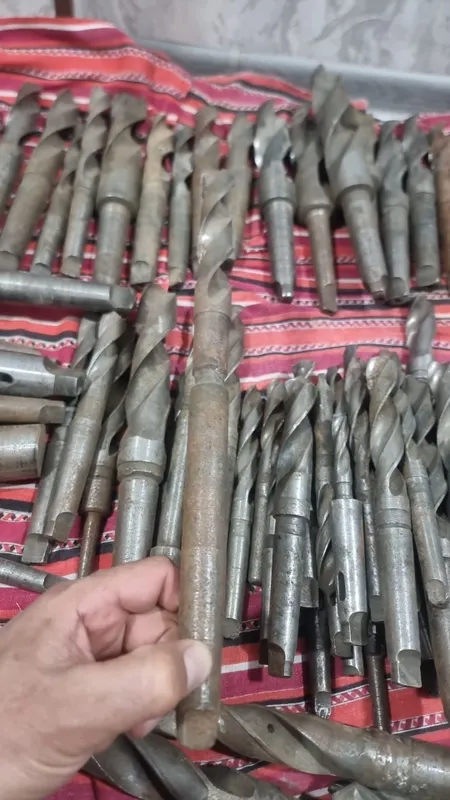 Sverlola sotiladi rassiyiskiy rabochiy holati yahshi razmerla har hil 6 Sverlola sotiladi rassiyiskiy rabochiy holati yahshi razmerla har hil 6