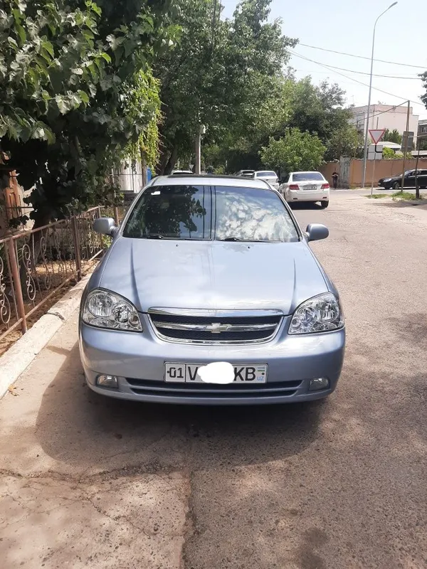 Lacetti 2013 yil 1.6 avtomat Metan gazi bor 1 Lacetti 2013 yil 1.6 avtomat Metan gazi bor 1