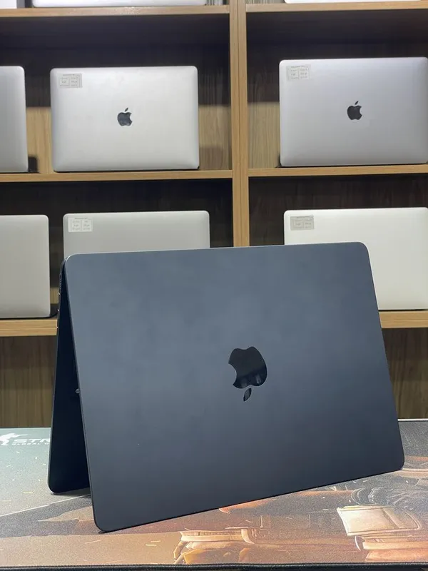 IDEAL Macbook m2 air | Srochna sotiladi | Midnight + Bonus