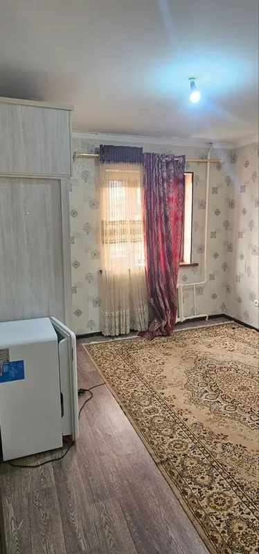 сдаётся 1/3/4 в бывшем общежитие С удобствами внут — фото 1