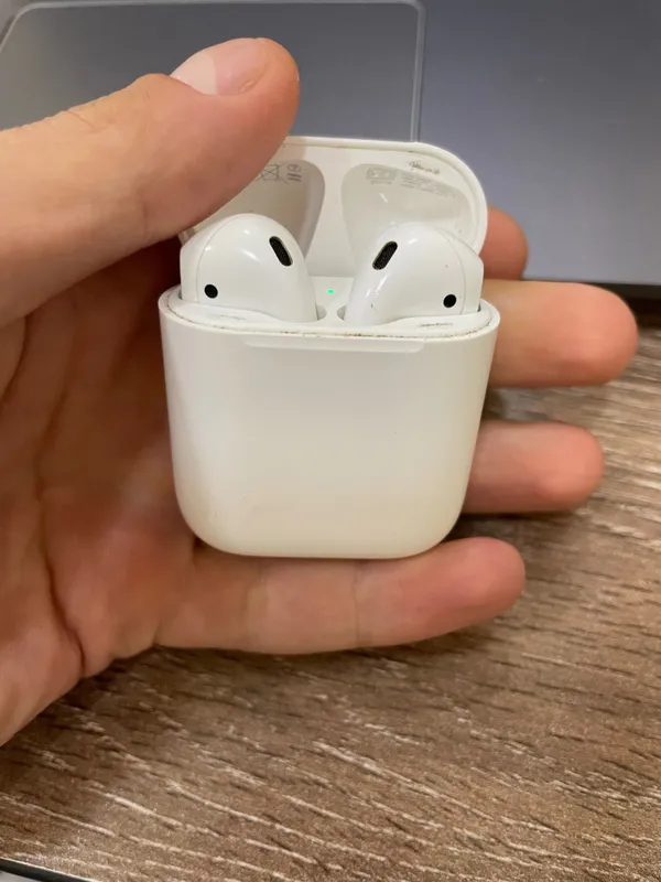 AirPods 2 оригинал 3