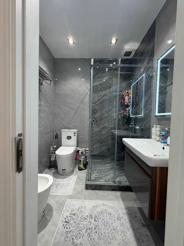 Yakkasaroy tumanida 212 m², 6 xonali kvartira sotiladi 10 Yakkasaroy tumanida 212 m², 6 xonali kvartira sotiladi 10