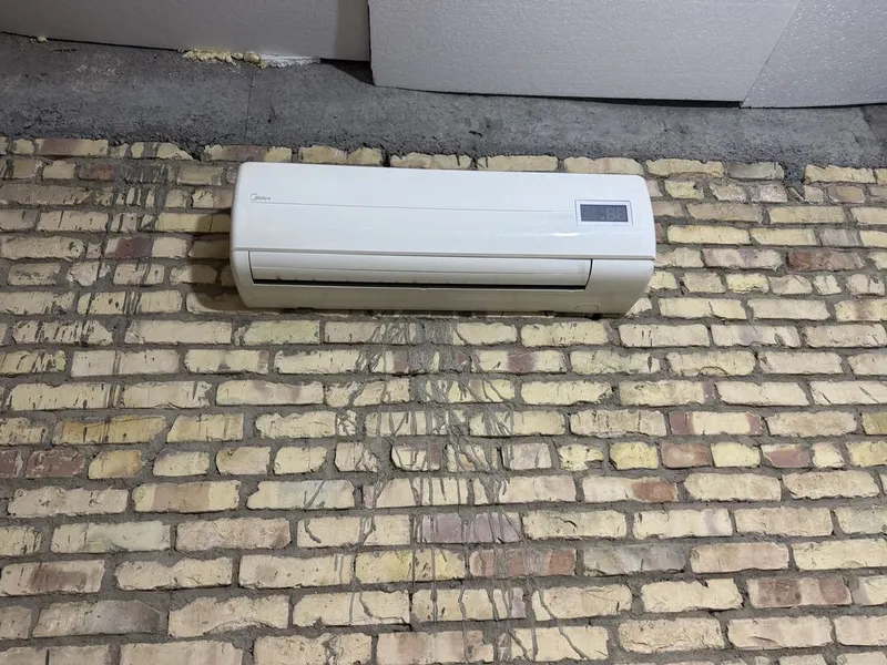 Konsaner midea 24 talik ishlashi zur yana kelishamiz