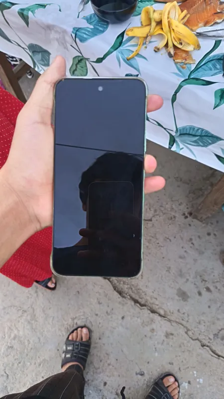 здравствуйте продам  Infinix HOT 60i 4