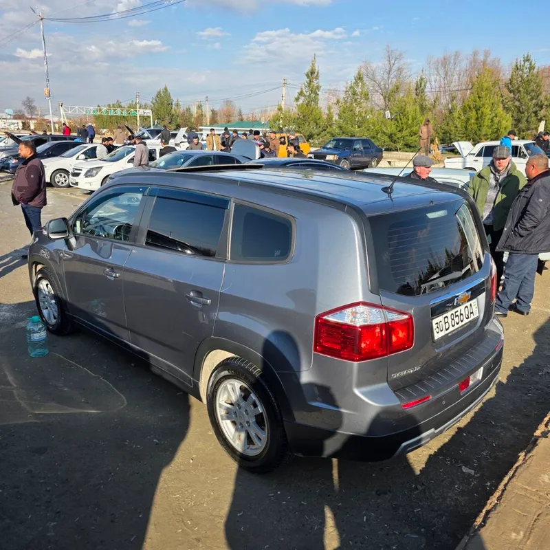 Автомобиль Orlando 4 Автомобиль Orlando 4