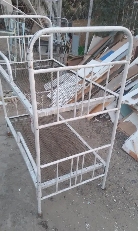 Ikki qavatli bolalar karavotlari sotiladi 2 Ikki qavatli bolalar karavotlari sotiladi 2