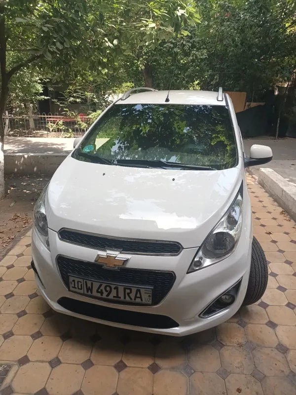 Spark avtomat karobka rangi oq mator hadavoy zor 2