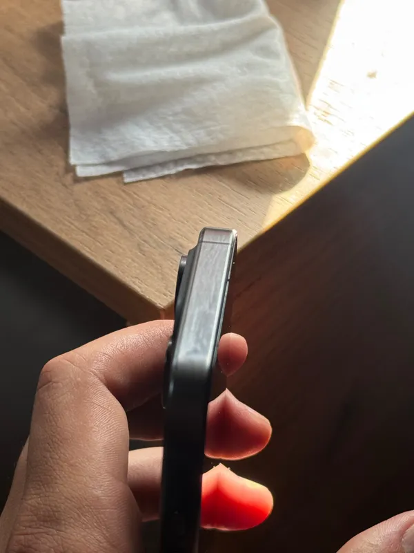 iPhone 15 pro Black 128gb — фото 2