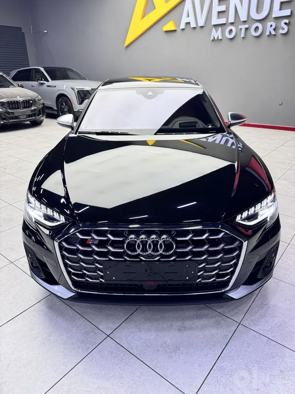 Audi S8 2025 sotiladi 2 Audi S8 2025 sotiladi 2